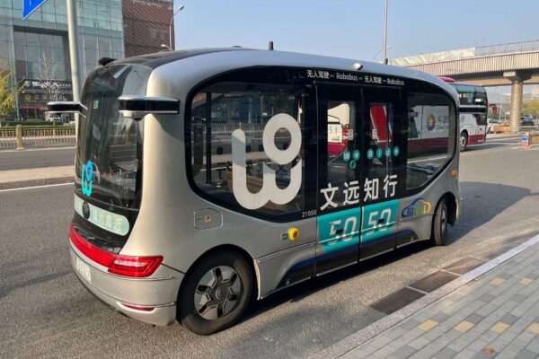 30c736cc-57f2-41a5-9e0e-69d626cc97e8